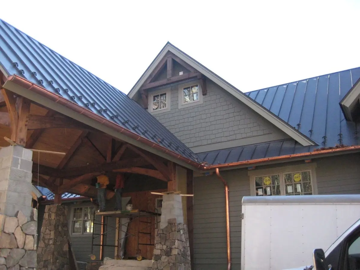 Craftsman Roofing team delivering quality roofing work in Philadelphia